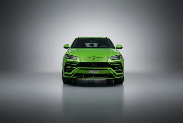 Lamborghini Urus 2021 - Image 2