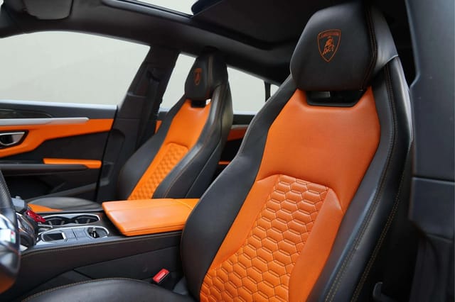 Lamborghini Urus 2022 - Image 4