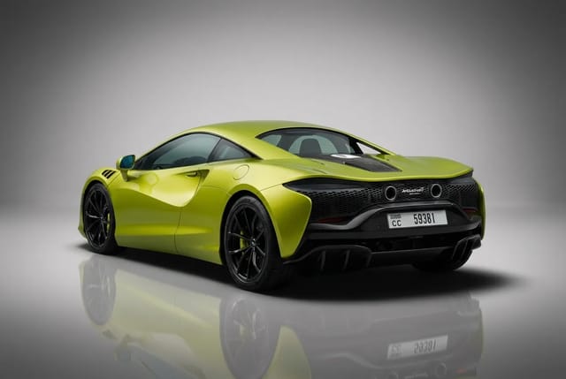 McLaren Artura 2024 - Image 3