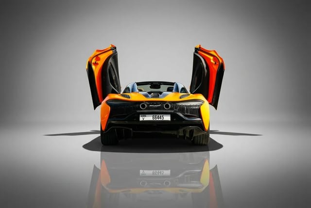 McLaren Artura Spider 2025 - Image 4