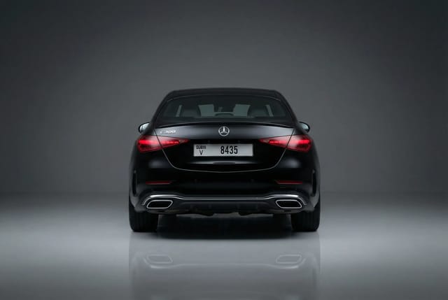 Mercedes C300 2022 - Image 5