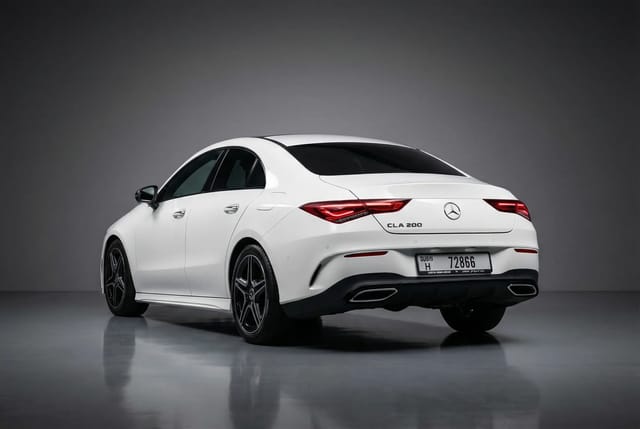 Mercedes CLA 200 2023 - Image 4