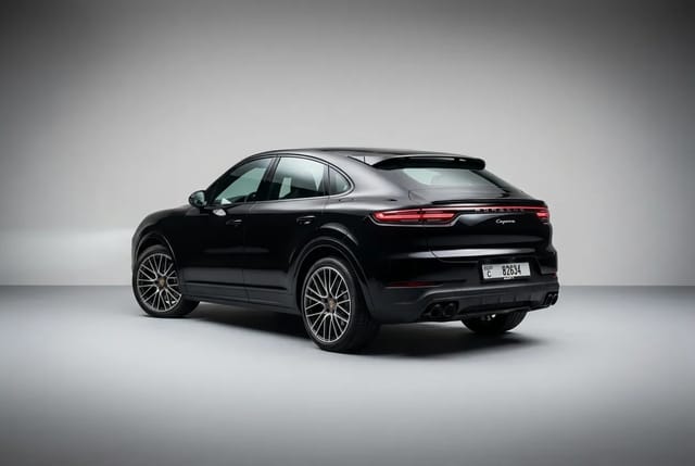 Porsche Cayenne 2022 - Image 4