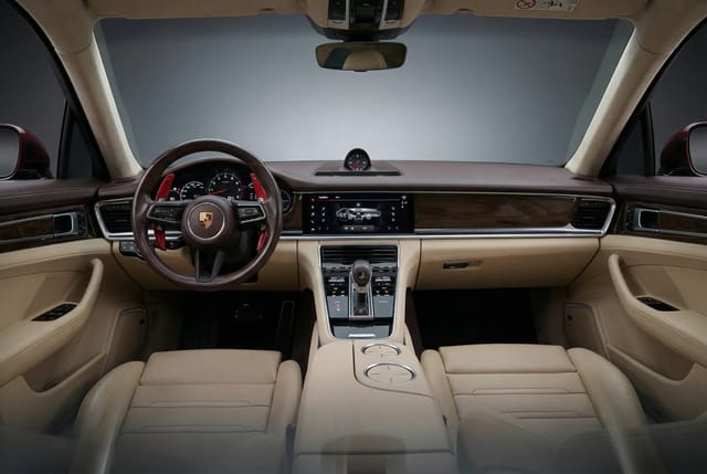 Porsche Panamera 2022 - Image 5