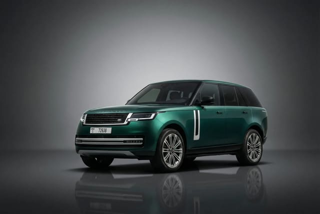 Land Rover Range Rover Autobiography 2023 - Image 2