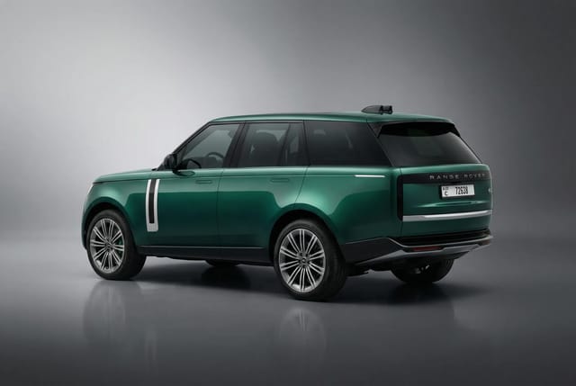 Land Rover Range Rover Autobiography 2023 - Image 4