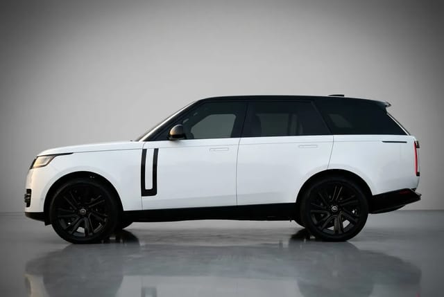 Land Rover Range Rover Vogue 2023 - Image 2