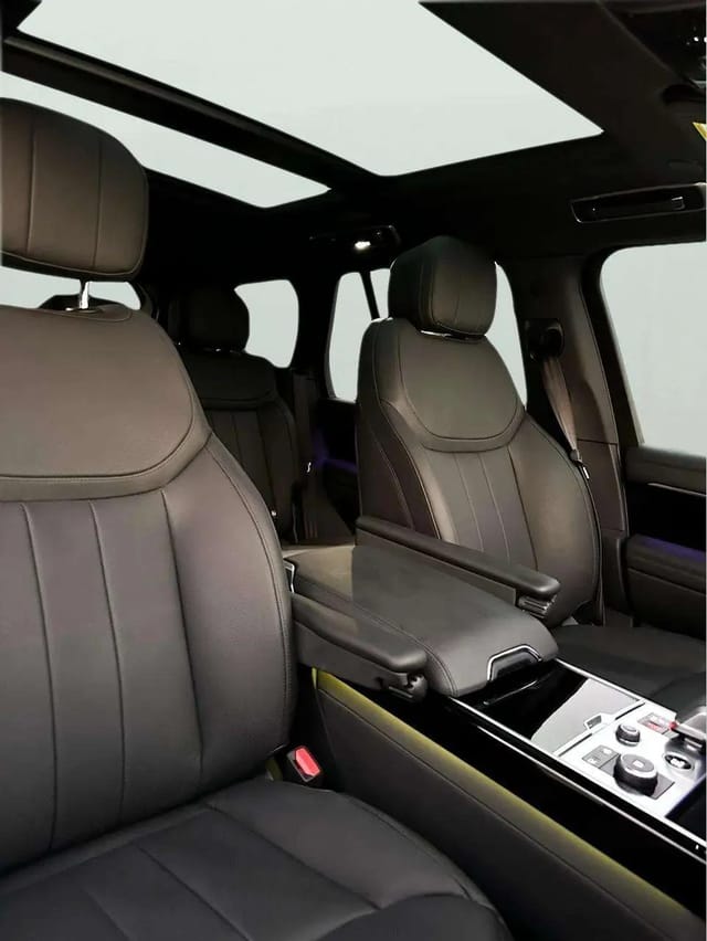 Land Rover Range Rover Vogue 2023 - Image 4