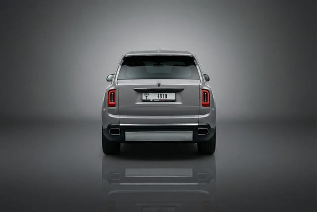 Rolls Royce Cullinan Black Badge 2024 - Image 3