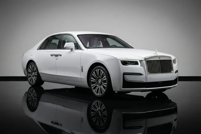 Rolls Royce Ghost 2023